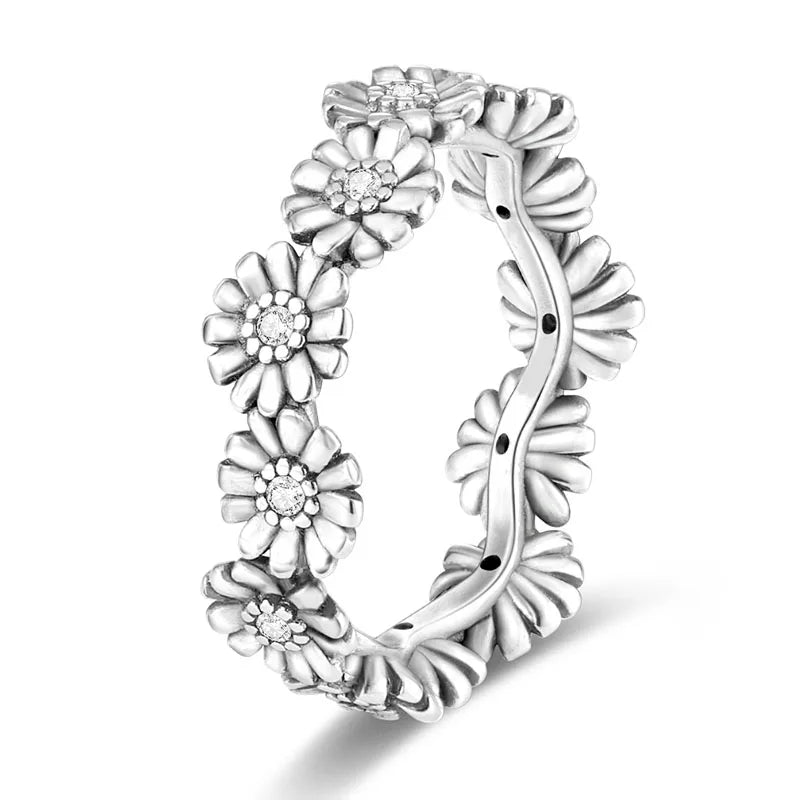 Ring of Queen
