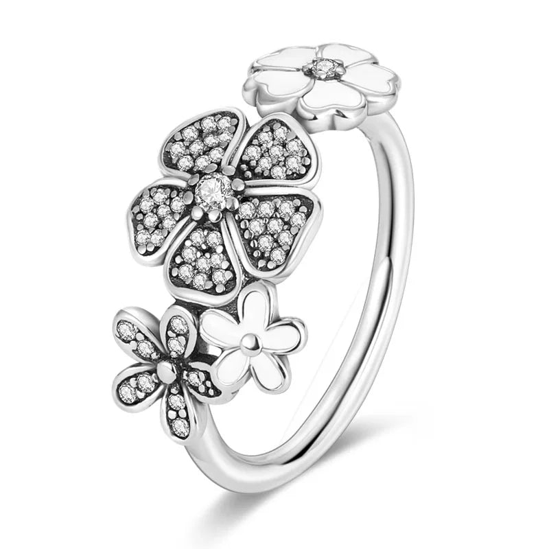 Ring of Queen